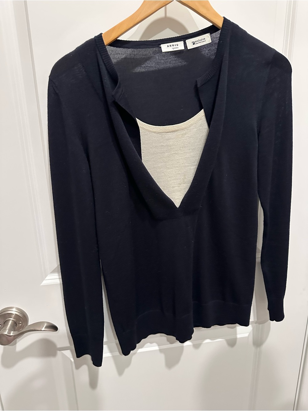 Akris Punto Black and Ivory Layered V-Neck Sweater